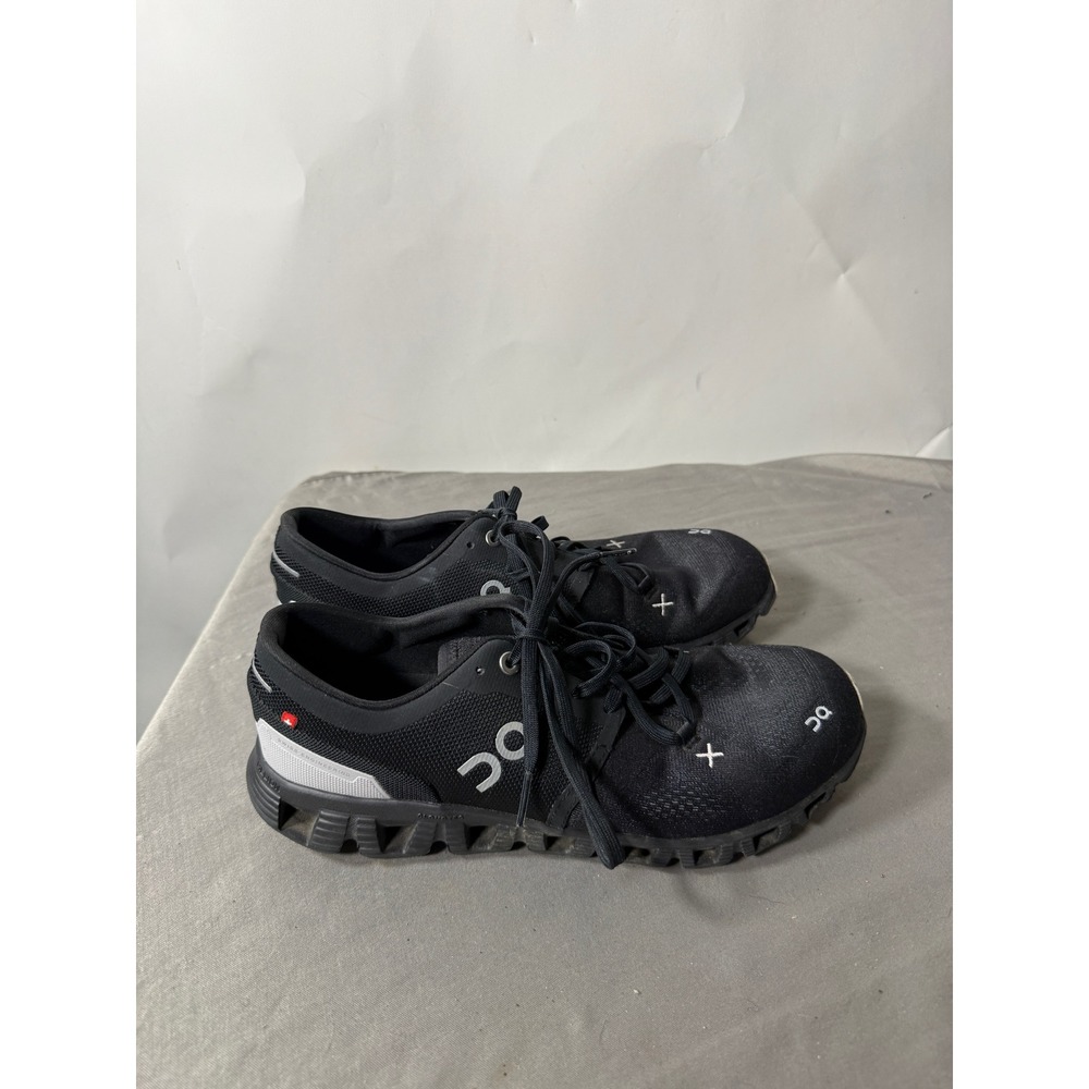 On Cloud X Womens Running Shoes Black White 60.98696 Size 9.5 - Picture 4 of 8